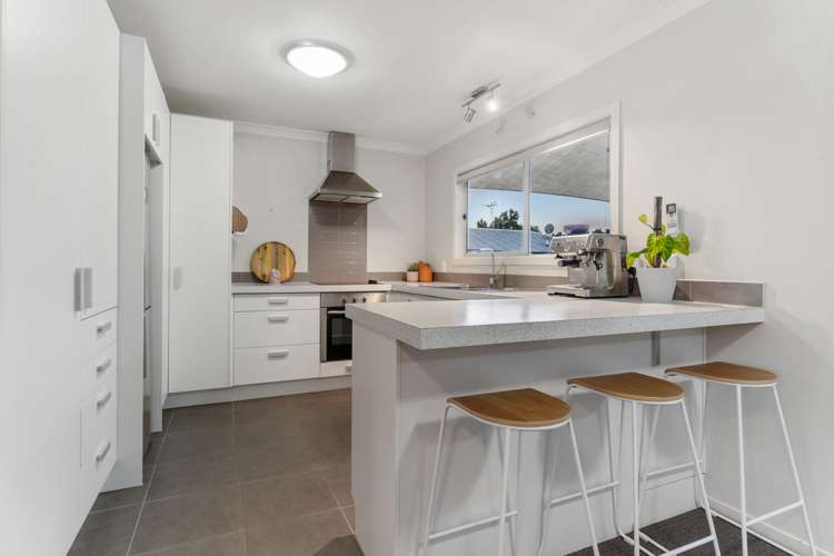 17a Jonathon Street Brookfield_5