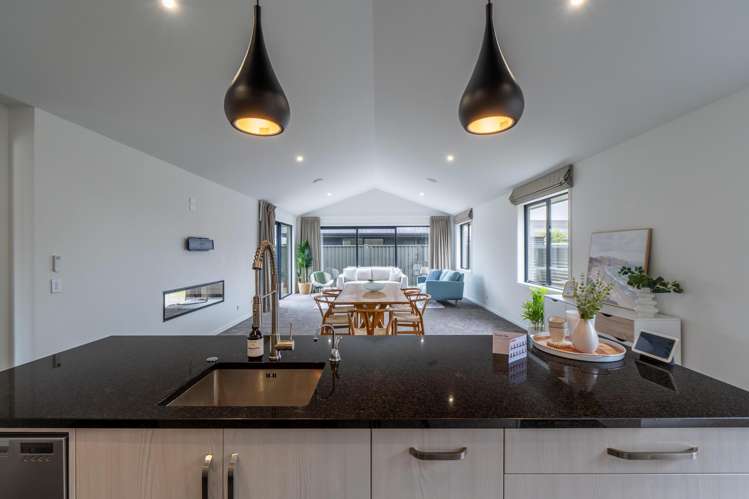 101 Hoffman Court Waikiwi_5