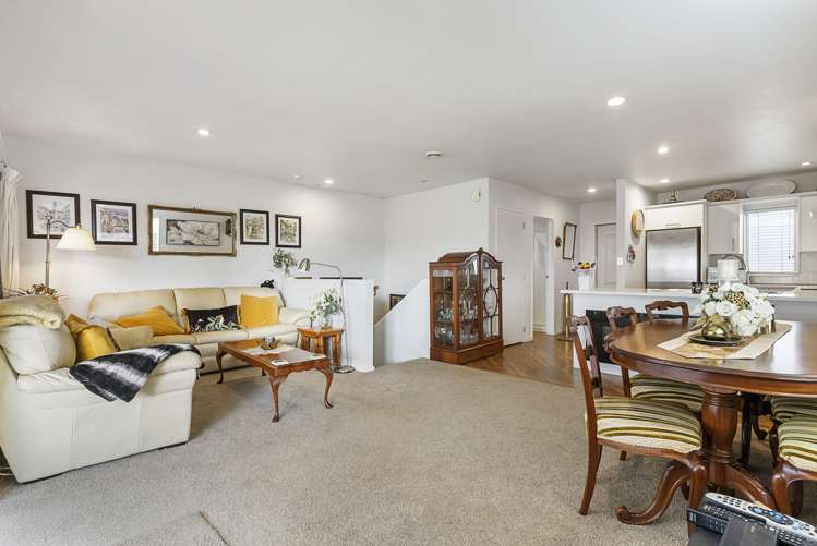 10/48a Exmouth Road Northcote_8