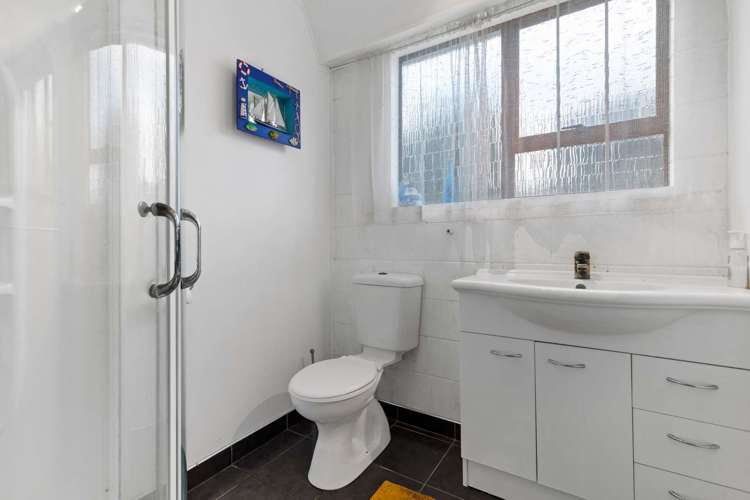 30a Sophia Street Glenholme_11