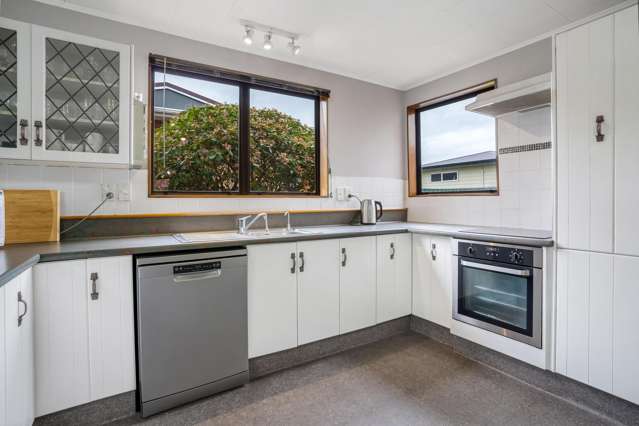 6 Mcwilliam Avenue Winton_1