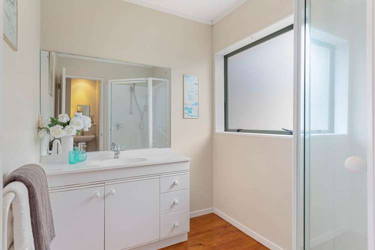 8 Bard Place Golflands_15