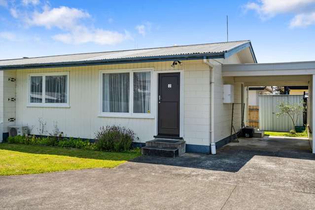 IMMEDIATE POSSESSION AVAILABLE!