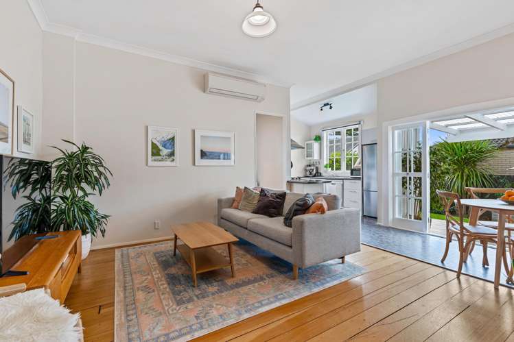 5 Rewa Street New Lynn_8