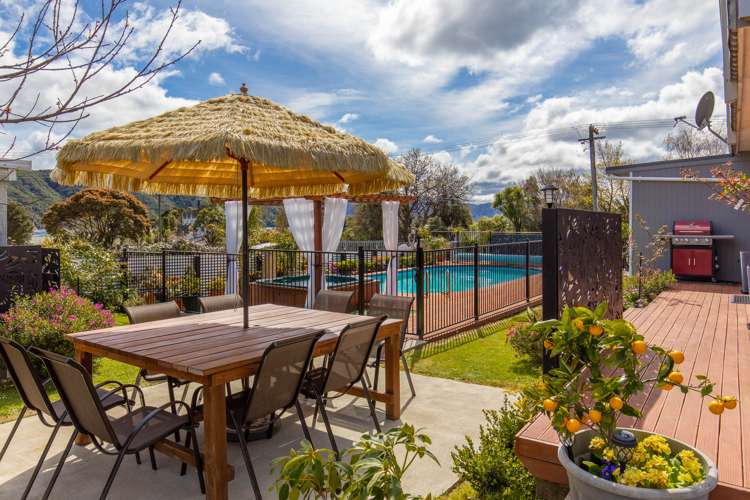 314 Waikawa Road Waikawa_18