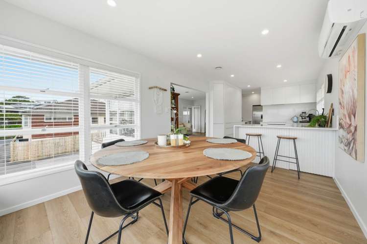 21B Devon Road Bucklands Beach_11