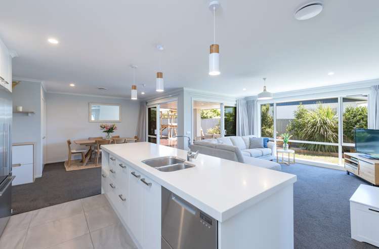 29 Leicester Street Stoke_3