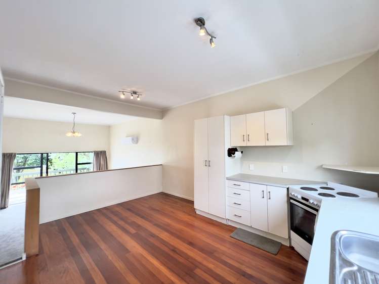 2/121 Ridge Road Howick_3