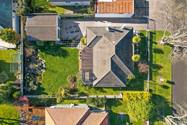 6 Larch Street Victoria_15