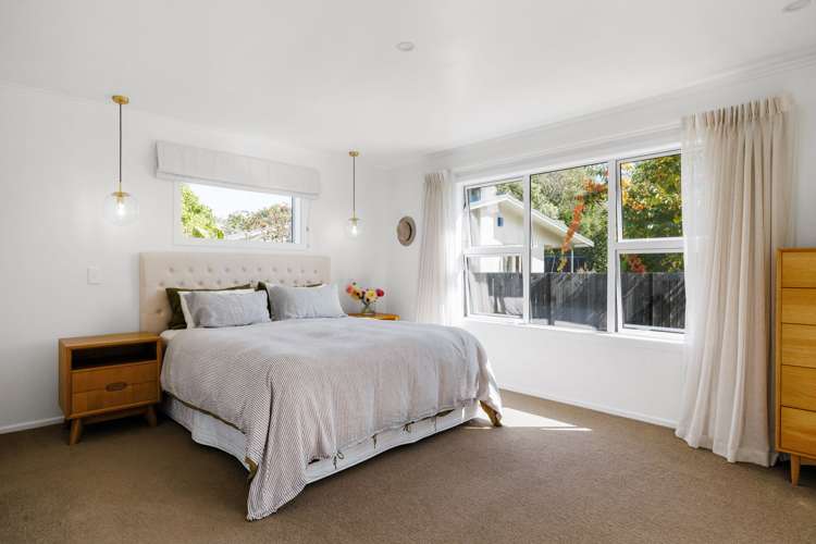 1 Vennell Street Leamington_17