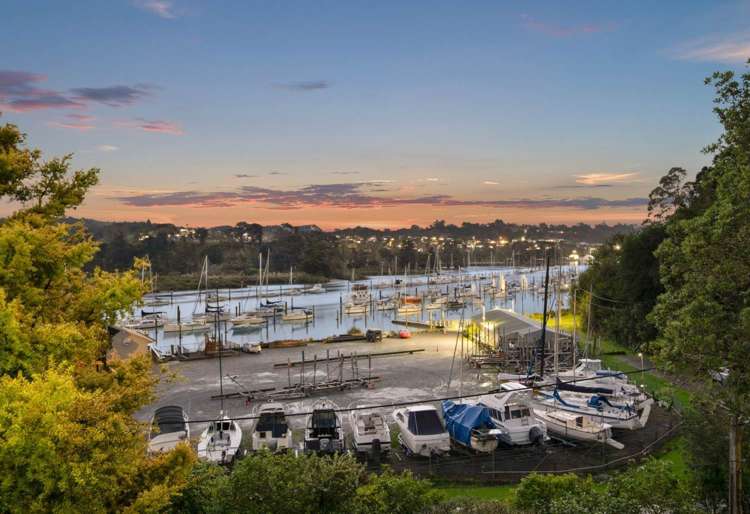 4A Fairhaven Walk Wade Heads_16