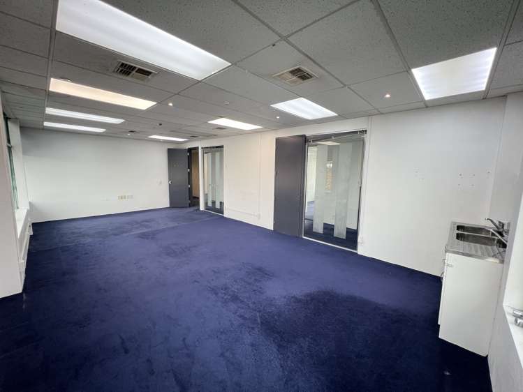 Level 1/5 William Pickering Drive Albany_12