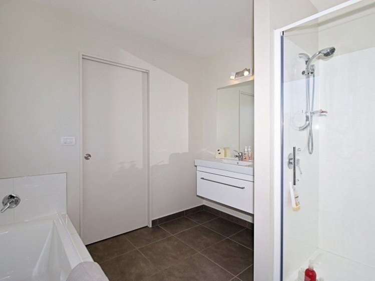 11 Marama Avenue South Otatara_13