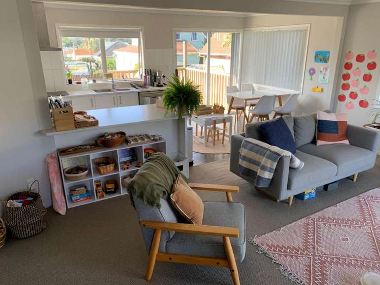 5 Gilshennan Valley Red Beach_12