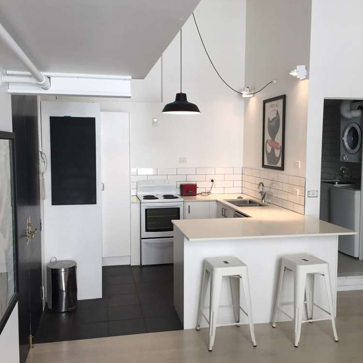 1g/2 Queen Street Auckland Central_1