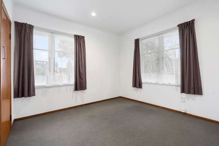 1 Serjeant Street Henderson_5