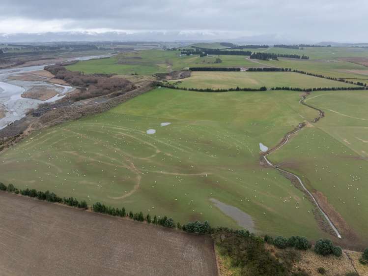 199 Mossburn Five Rivers Road Te Anau Surrounds_11