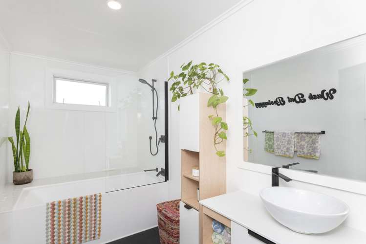 117 Awapuni Road Awapuni_12