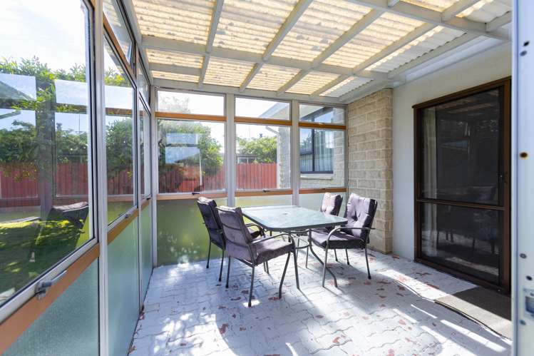 42 Spriggs Crescent Greenmeadows_15