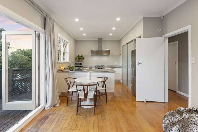 20 Godden Crescent Orakei_5