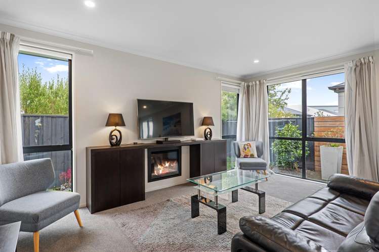 28 William Dawson Crescent Wigram_10