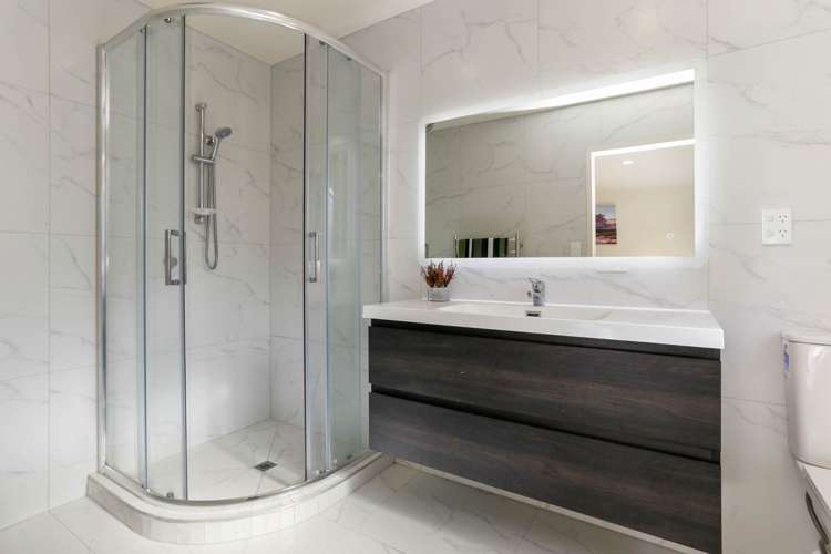 2/359 Richardson Road New Windsor_12