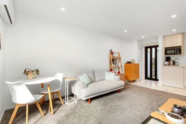  2/4 Collingwood Street Waterloo_3