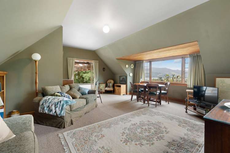 32, 34, 36 & 38 Moerangi Street Broad Bay_24