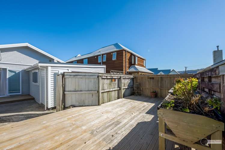 231 The Esplanade Petone_15