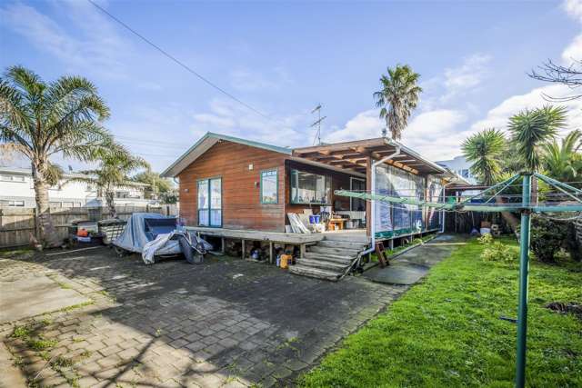 79 Fairburn Road Otahuhu_3