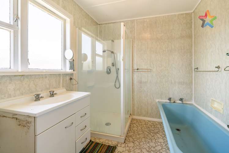 2 Byron Street Petone_10