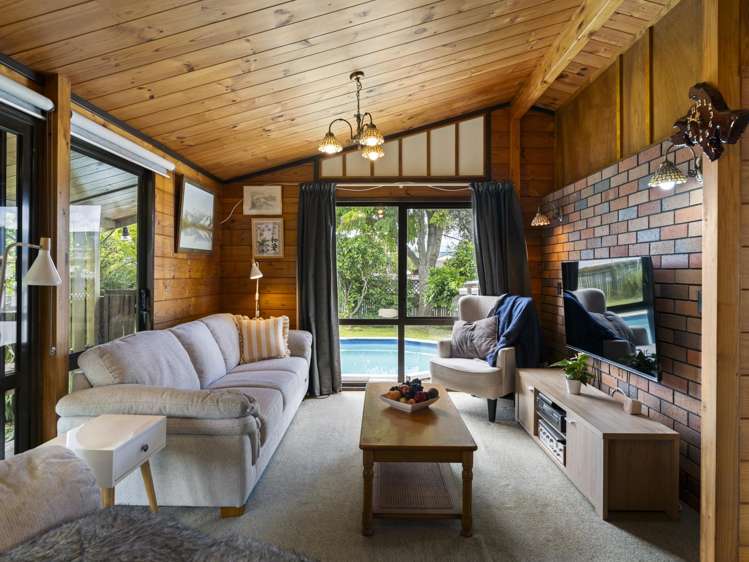 1 Walter Strevens Drive Takanini_9