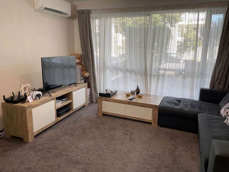 94a Michael Jones Drive Flat Bush_2