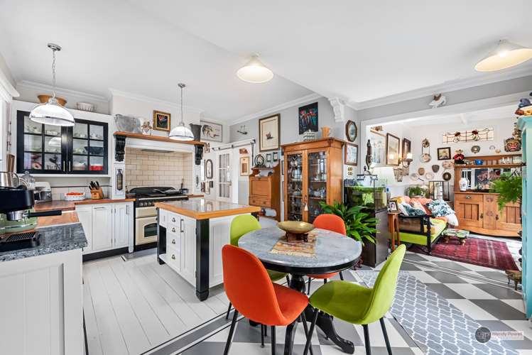 12 Collins Street Petone_21