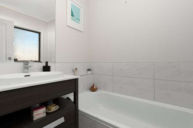 12 Takapu Street Matua_9