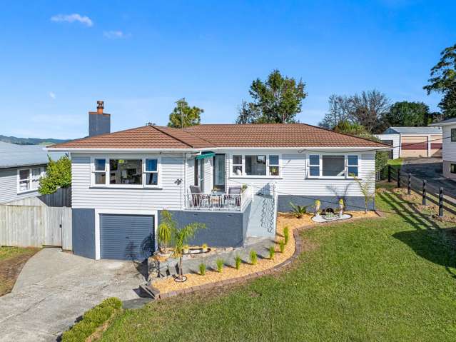 Modern Living with Rural Views