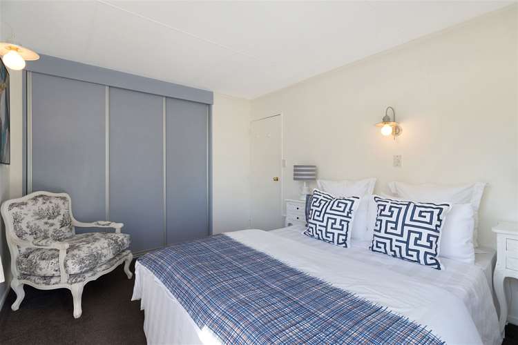 2/25 Arawa Street New Lynn_14