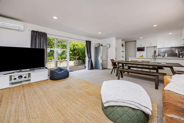 10/57 Gladstone Road Northcote_3