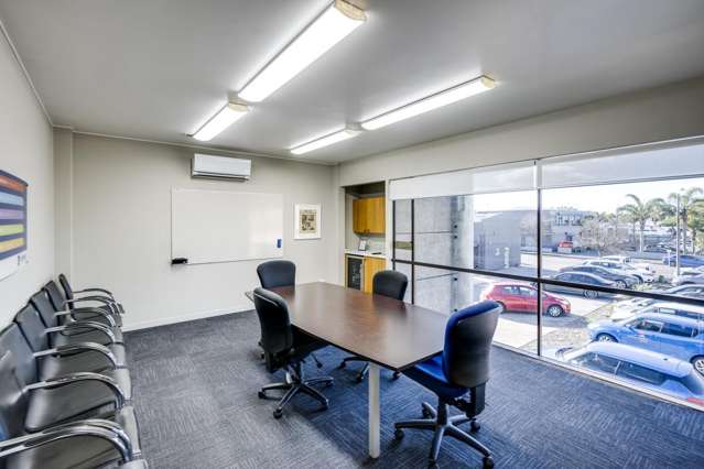 207 Avenue Road East Hastings Central_4