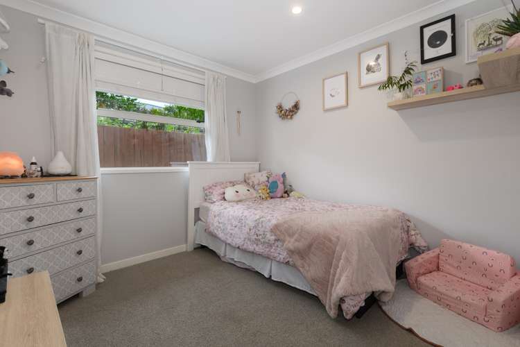 230 Ballintoy Park Drive Welcome Bay_16