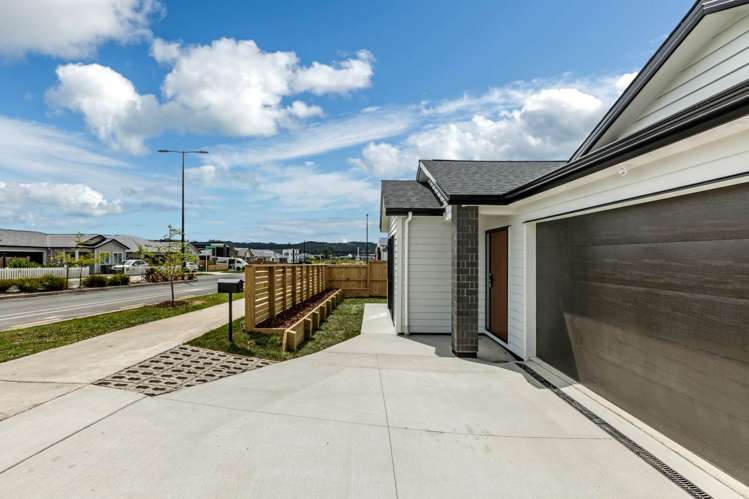 103 Schoolside Road Kumeu_21