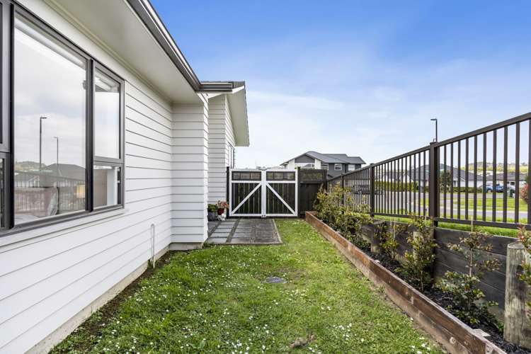57 Angiangi Crescent Beachlands_31