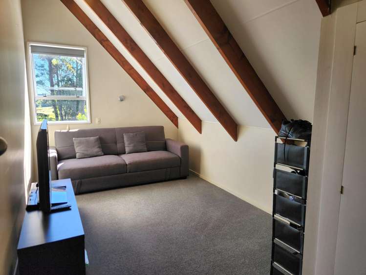 133 Coulson Road Paroa_12