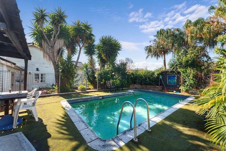 188 & 188A Gillies Avenue Epsom_26