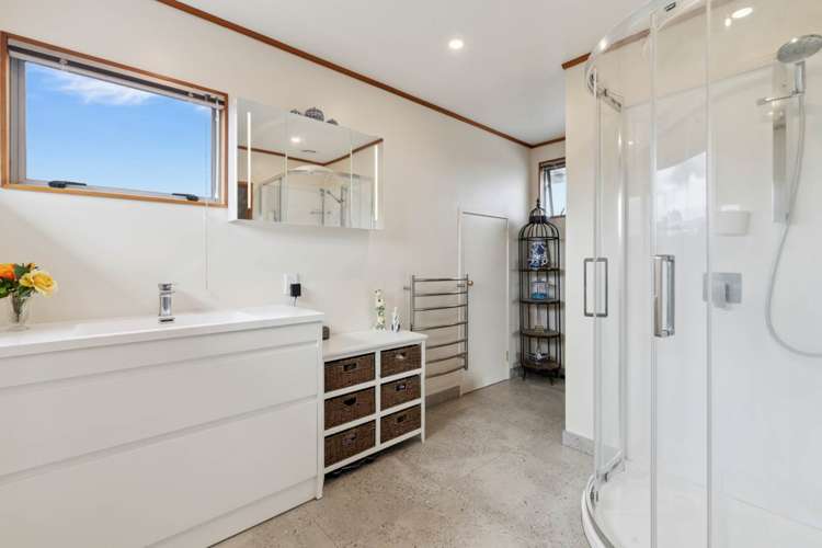 32 Kuripaka Crescent The Gardens_12