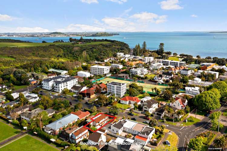 1/13 Tagalad Road Mission Bay_19