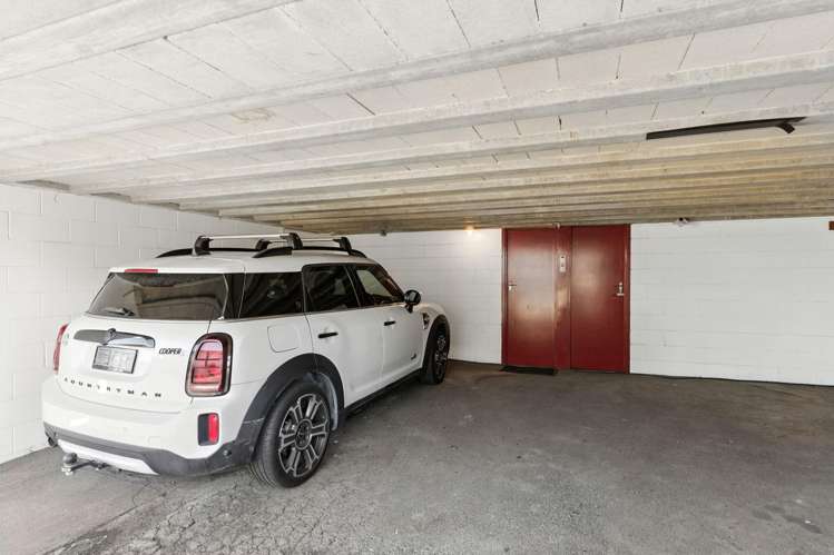 80d London Street Dunedin Central_21