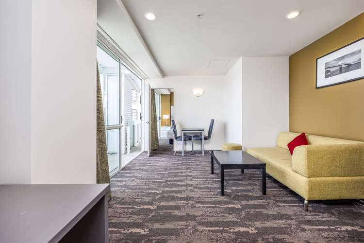 1422/10 Waterloo Quadrant Auckland Central_5