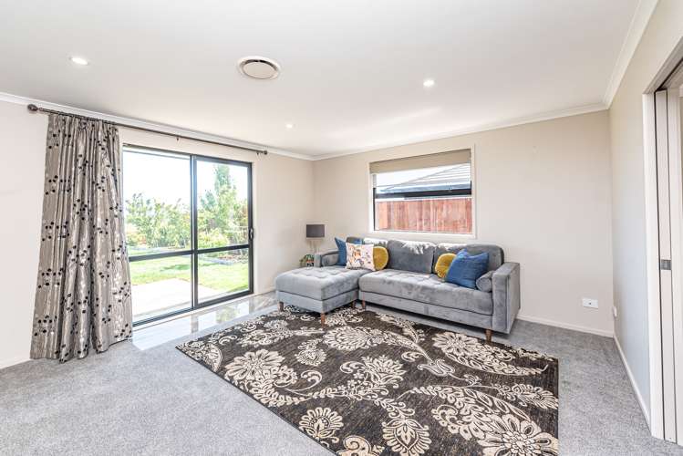 39 Magnolia Crescent Tawhero_8