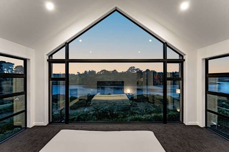 39 Elliot Street Riverhead_18